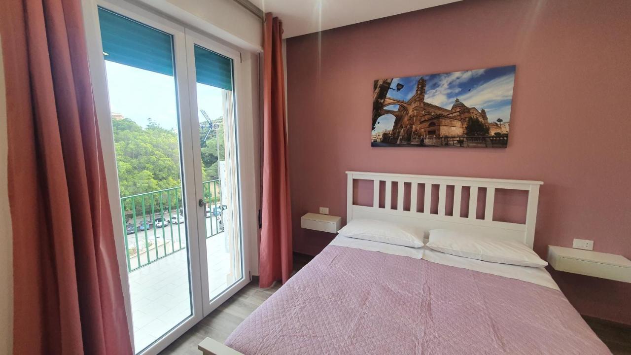 Garibaldi Rooms 29 - Piazza Marina A Palermo - In Pieno Centro. Dış mekan fotoğraf