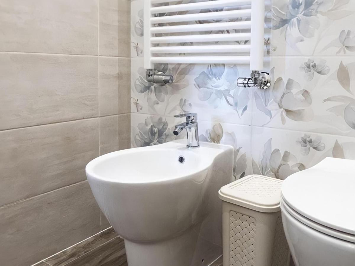Garibaldi Rooms 29 - Piazza Marina A Palermo - In Pieno Centro. Dış mekan fotoğraf