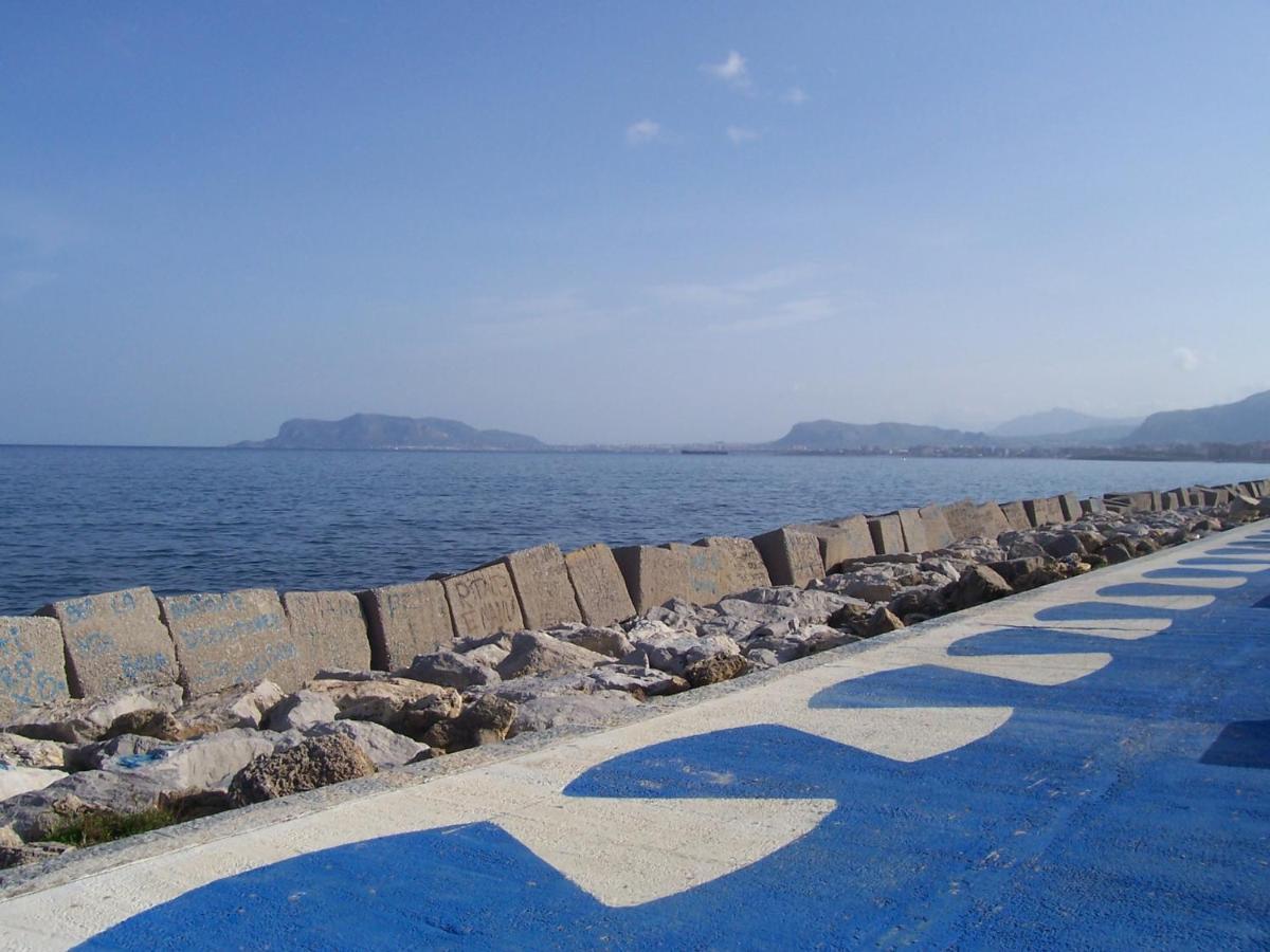 Garibaldi Rooms 29 - Piazza Marina A Palermo - In Pieno Centro. Dış mekan fotoğraf