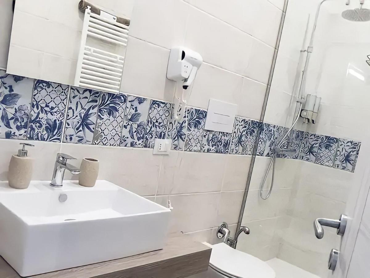 Garibaldi Rooms 29 - Piazza Marina A Palermo - In Pieno Centro. Dış mekan fotoğraf