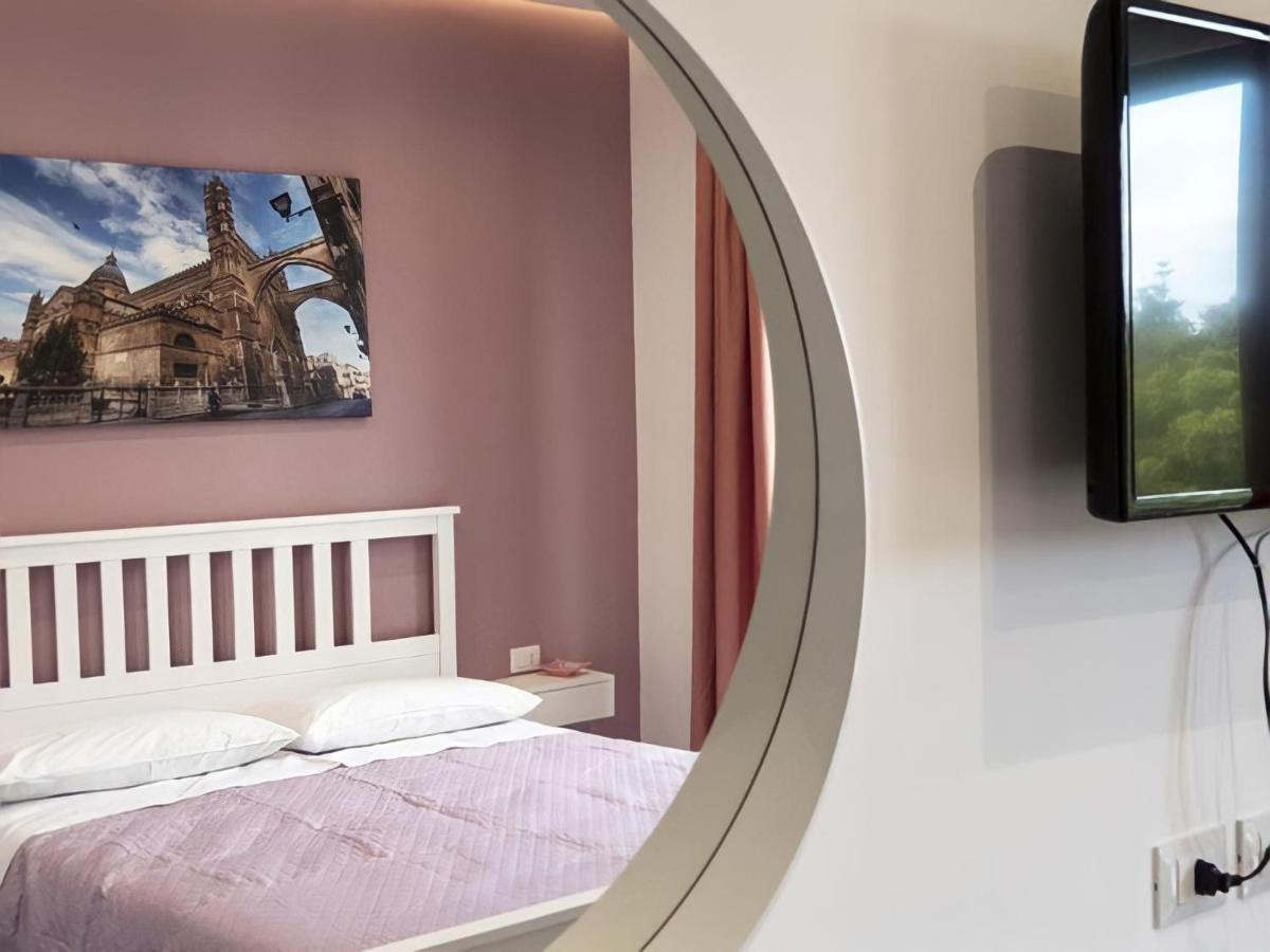 Garibaldi Rooms 29 - Piazza Marina A Palermo - In Pieno Centro. Dış mekan fotoğraf
